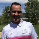 Carlos Balmaseda con el trofeo de vencedor en Las Rejas