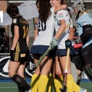 Las jugadoras del Club celebran un gol.