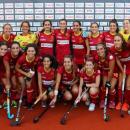 La selección española femenina celebra el título en las Hockey Series. Foto: RFEH