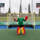 La portera María Ángeles Ruiz, en el campo de hockey del Club. Foto: Miguel Ros